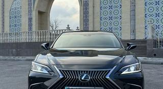 Lexus ES 350 2021 года за 24 850 000 тг. в Алматы