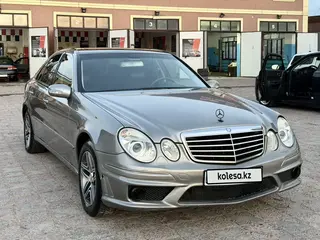 Mercedes-Benz E 320