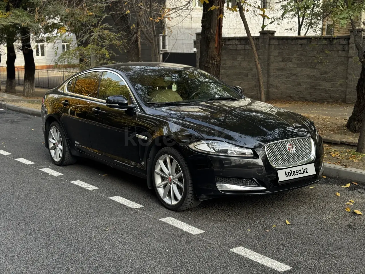Jaguar XF, 2014