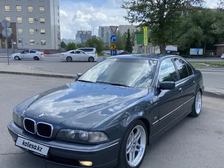 BMW 525 1999 года за 4 100 000 тг. в Астана