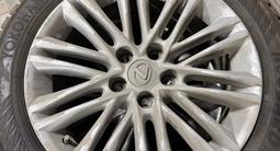 Диски с резиной на Lexus ES за 260 000 тг. в Алматы