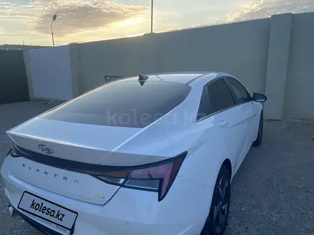 Hyundai Elantra 2021 года за 10 600 000 тг. в Актау – фото 17