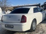 Chrysler 300C 2007 года за 4 350 000 тг. в Кызылорда – фото 2