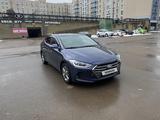 Hyundai Elantra 2018 года за 7 900 000 тг. в Астана