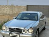 Mercedes-Benz E 230 1997 годаfor3 000 000 тг. в Шымкент – фото 4