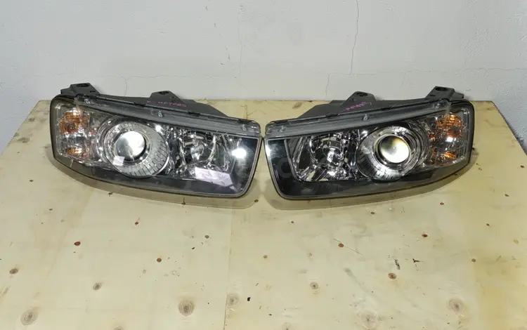 Фары передние Chevrolet Captiva 1-пок рест 11-16г за 75 000 тг. в Караганда