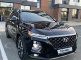 Hyundai Santa Fe 2019 года за 10 000 000 тг. в Атырау – фото 3
