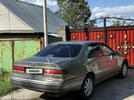 Toyota Camry 1997 года за 3 300 000 тг. в Алматы – фото 15