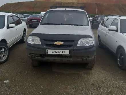 Chevrolet Niva 2010 года за 2 500 000 тг. в Щучинск – фото 2