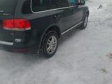 Volkswagen Touareg 2004 годаfor5 500 000 тг. в Павлодар