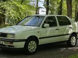 Volkswagen Vento 1993 года за 1 600 000 тг. в Тараз