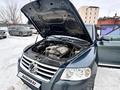 Volkswagen Touareg 2006 годаfor6 500 000 тг. в Астана – фото 12