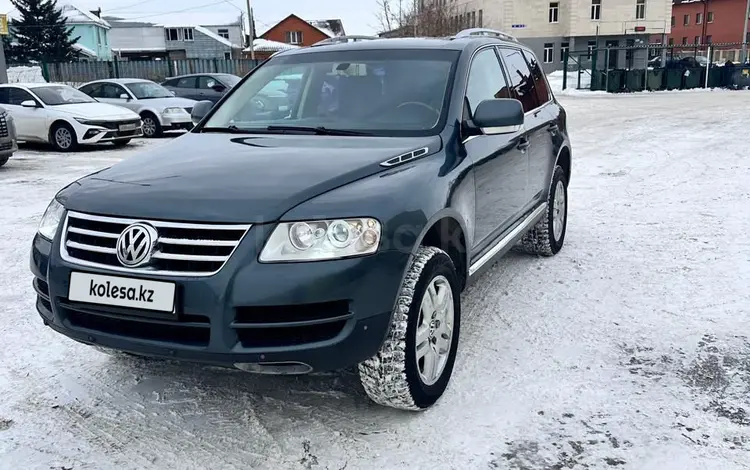 Volkswagen Touareg 2006 годаfor6 500 000 тг. в Астана