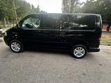 Volkswagen Multivan 2007 года за 7 000 000 тг. в Алматы – фото 4