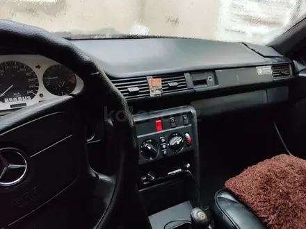 Mercedes-Benz E 200 1992 года за 1 500 000 тг. в Кордай – фото 4