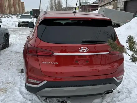 Hyundai Santa Fe 2019 года за 8 500 000 тг. в Астана – фото 4