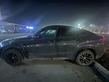 BMW X6 2018 года за 24 000 000 тг. в Астана – фото 2