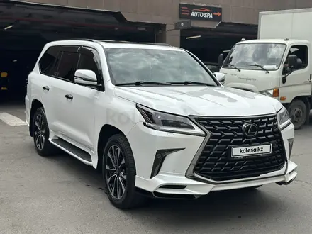 Lexus LX 570 2021 года за 70 000 000 тг. в Алматы – фото 3