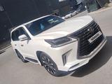 Lexus LX 570 2022 года за 56 500 000 тг. в Астана