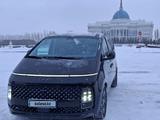 Hyundai Staria 2022 года за 28 000 000 тг. в Астана