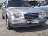 Mercedes-Benz E 280 1994 года за 3 600 000 тг. в Шолаккорган