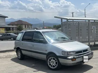 Mitsubishi Space Wagon