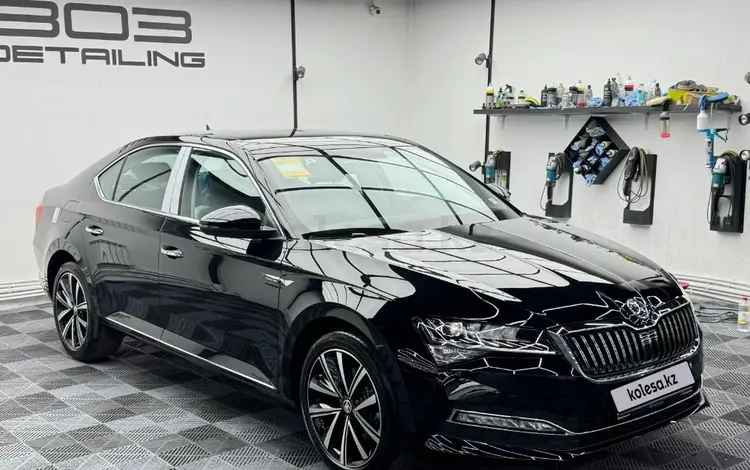 Skoda Superb Selection FWD 2025 года за 16 300 000 тг. в Алматы