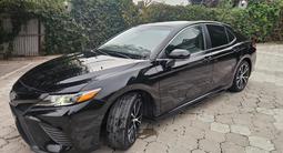 Toyota Camry 2019 года за 12 300 000 тг. в Алматы – фото 2