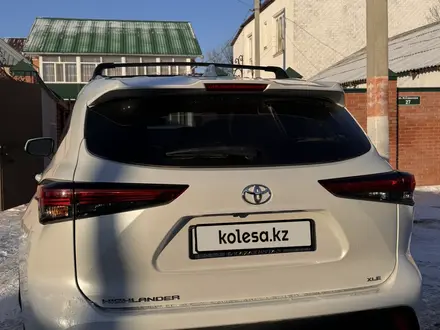 Toyota Highlander 2022 года за 27 000 000 тг. в Уральск – фото 10