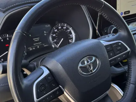 Toyota Highlander 2022 года за 27 000 000 тг. в Уральск – фото 21
