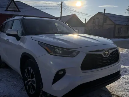 Toyota Highlander 2022 года за 27 000 000 тг. в Уральск – фото 4