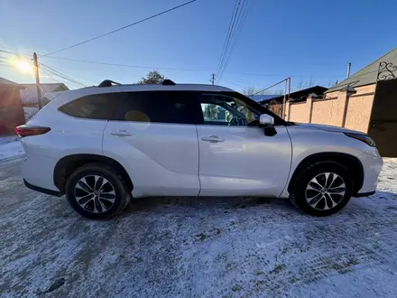 Toyota Highlander 2022 года за 27 000 000 тг. в Уральск – фото 7