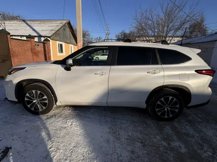 Toyota Highlander 2022 года за 27 000 000 тг. в Уральск – фото 8