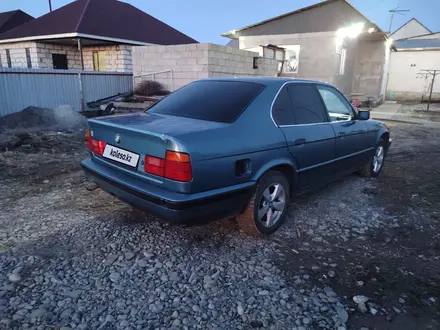 BMW M5 1993 года за 1 550 000 тг. в Талдыкорган – фото 2