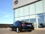 Toyota Camry Elegance 2025 года за 20 790 000 тг. в Тараз – фото 2