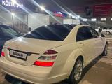 Mercedes-Benz S 500 2007 годаүшін4 200 000 тг. в Актау – фото 3