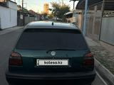 Volkswagen Golf 1995 годаfor1 700 000 тг. в Шымкент