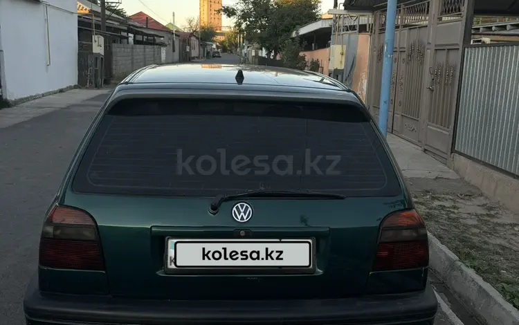 Volkswagen Golf 1995 годаfor1 700 000 тг. в Шымкент