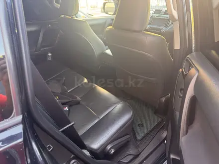 Toyota Land Cruiser Prado 2017 года за 18 800 000 тг. в Астана – фото 9