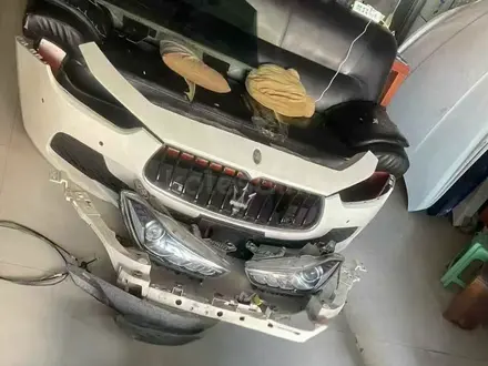 Капот крылья фара Maserati за 100 000 тг. в Астана