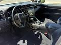 Toyota Camry 2018 года за 13 800 000 тг. в Актау – фото 3