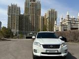 Toyota RAV4 2010 года за 7 700 000 тг. в Астана