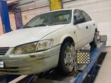 Toyota Camry 2000 годаүшін2 200 000 тг. в Семей – фото 5