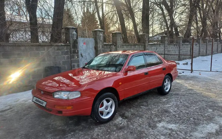 Toyota Camry 1992 годаүшін2 350 000 тг. в Алматы