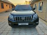 Toyota Land Cruiser Prado 2013 года за 13 500 000 тг. в Уральск – фото 2