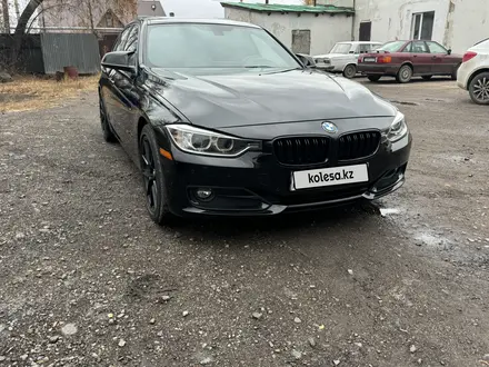 BMW 328 2014 года за 9 300 000 тг. в Караганда – фото 2