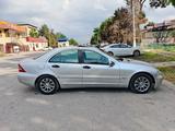 Mercedes-Benz C 200 2001 годаүшін2 000 000 тг. в Кордай – фото 5