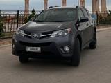 Toyota RAV4 2015 года за 8 500 000 тг. в Жанаозен