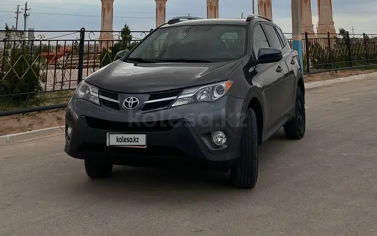 Toyota RAV4 2015 года за 8 000 000 тг. в Жанаозен