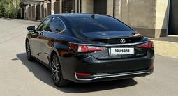 Lexus ES 250 2023 года за 24 500 000 тг. в Караганда – фото 3